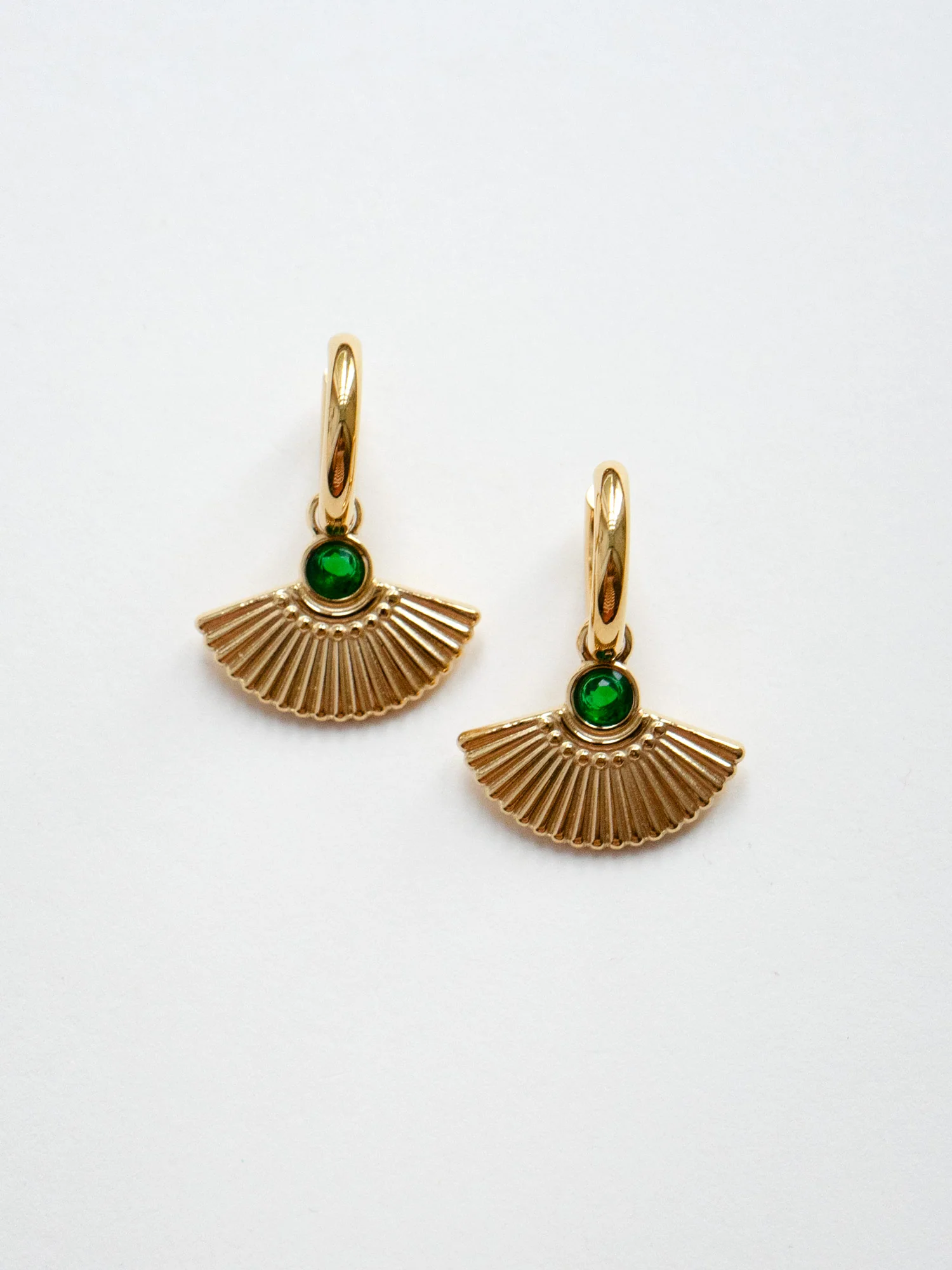 Flight Of Horus Hoop Earrings With Emerald Gemstones