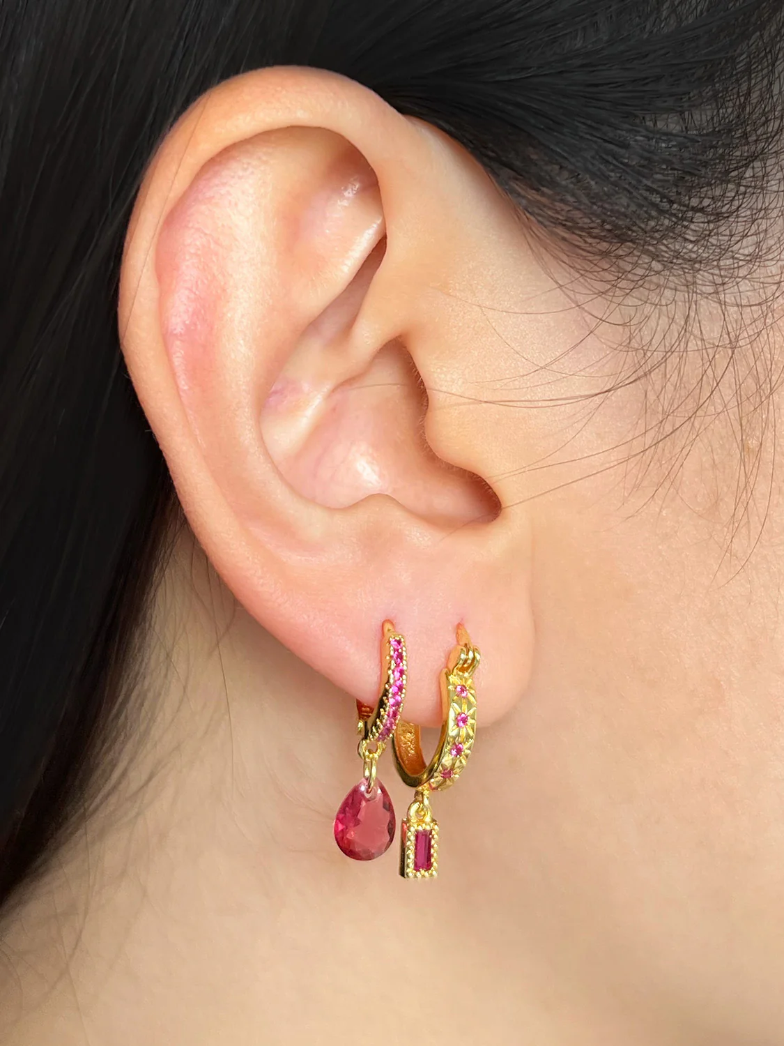 Starburst Huggies with Rectangular Gemstone, S925 - Magenta, Gold - Image 3